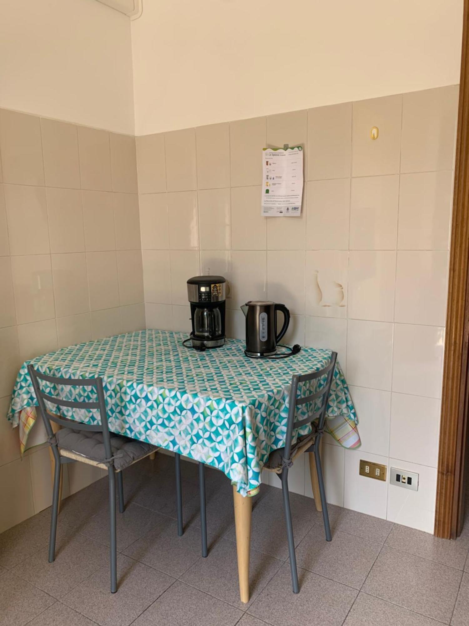 Apartamento A Casa Di Atti Biassa Exterior foto
